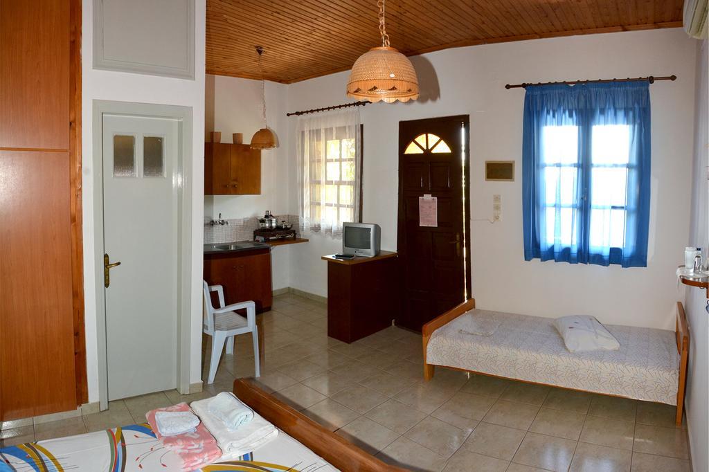 Sonia Studios Nees Kidonies Habitación foto