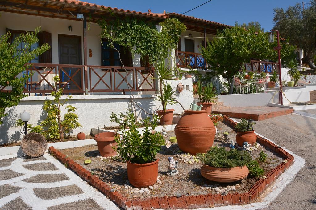 Sonia Studios Nees Kidonies Habitación foto